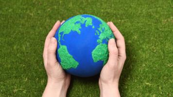 ¡Súmate al reto! Tú puedes hacer un uso de la tecnología más responsable con el medio ambiente"